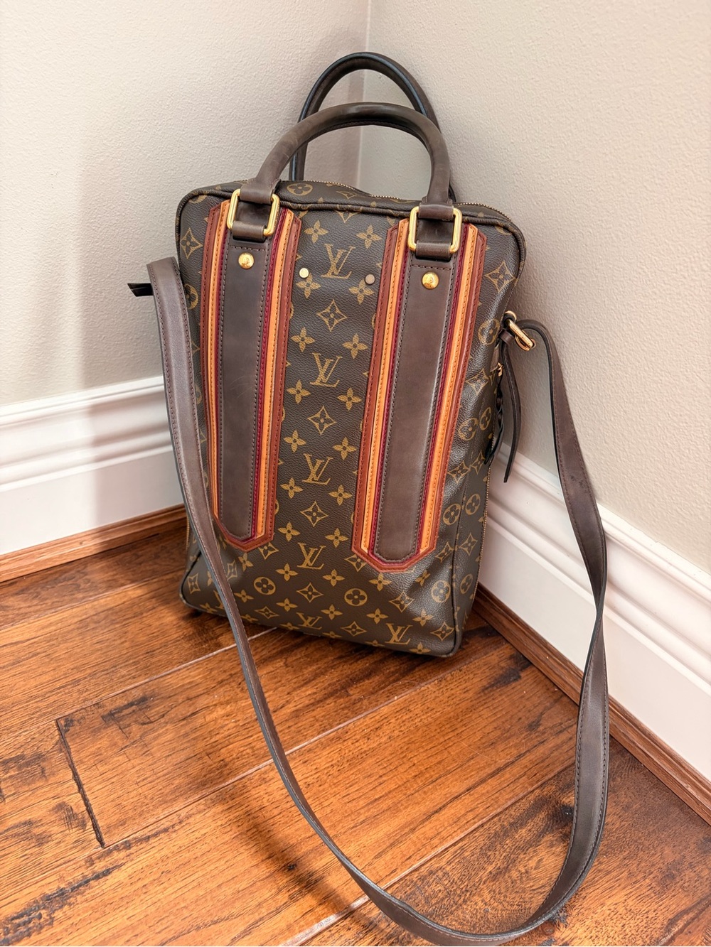 Louis Vuitton Bequia Porte Document Vertical bag - Picture 2 of 16
